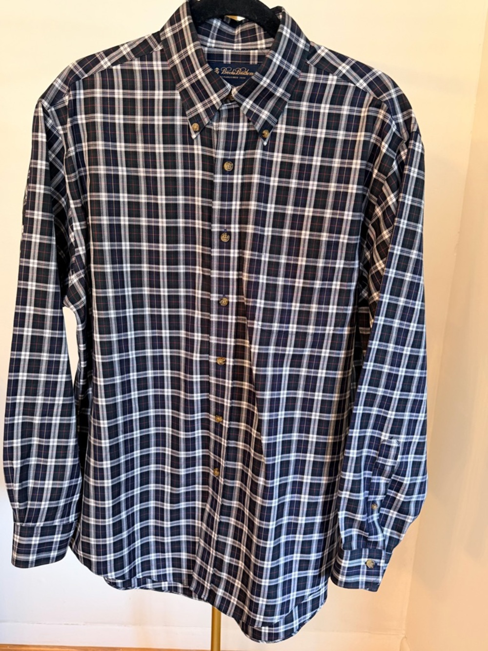 Brooks Brothers Non-Iron Navy and White Plaid Cotton Button-Down Medium NWOT